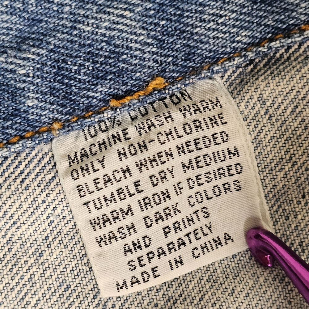 Vintage 80s/ 90s HBO Patch Light Wash Denim Jacket Sz Med Patch Pre Loved - Picture 10 of 16